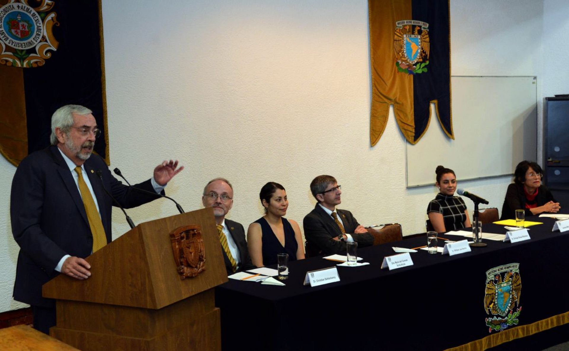 Ciencias Genómicas cumple 15 años de impartirse con clase mundial