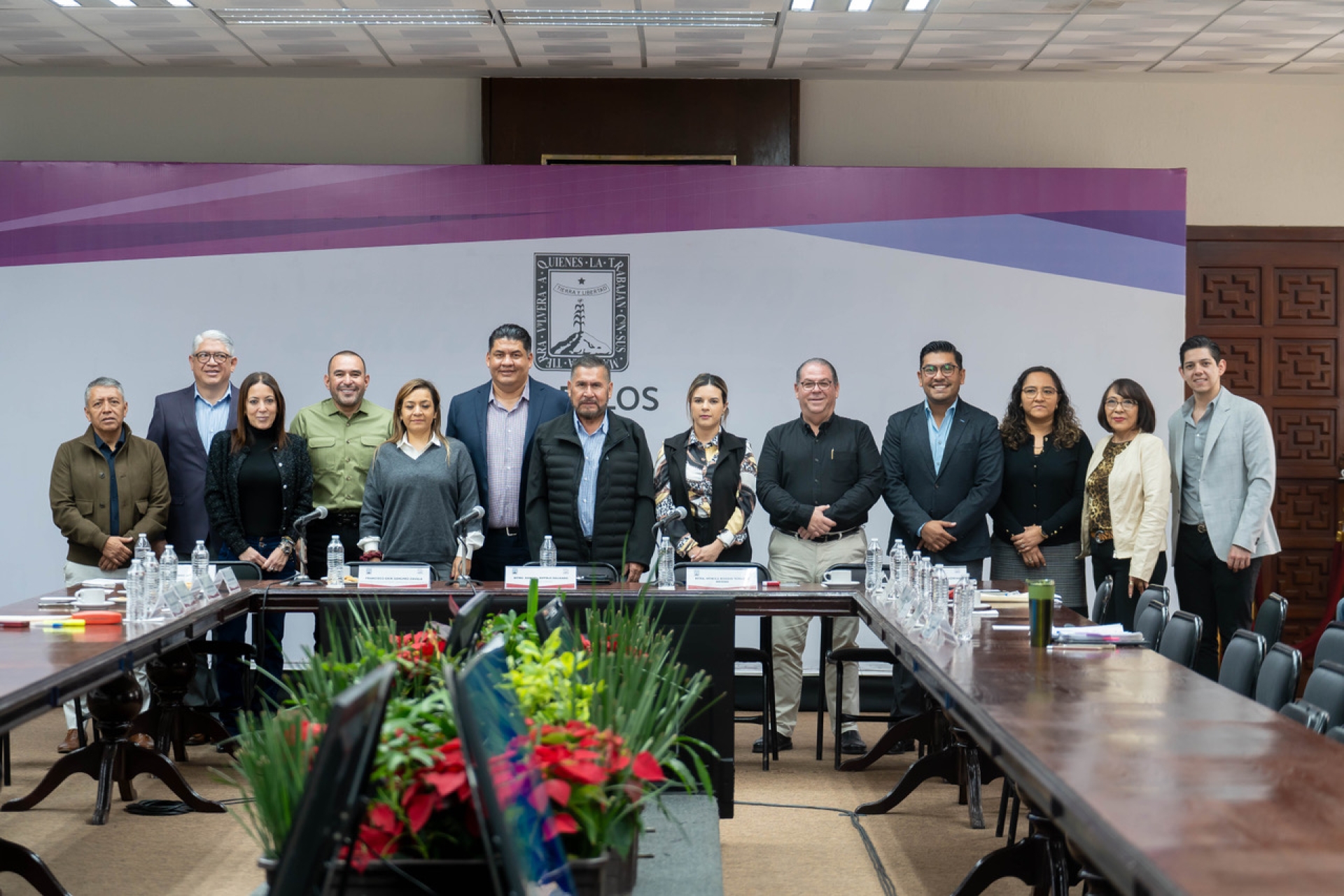 Disposición del Ejecutivo a trabajar con Legislativo y consolidar presupuesto a favor del pueblo de Morelos