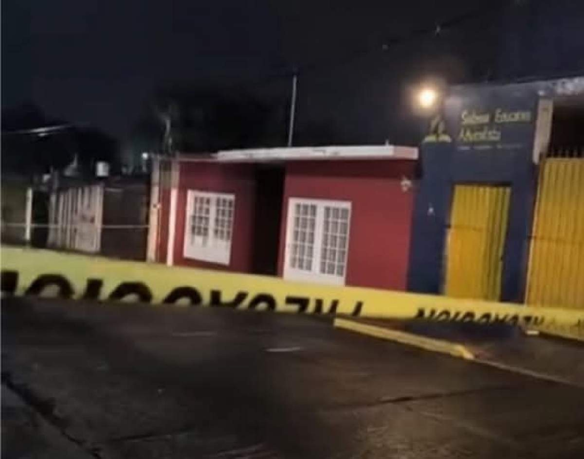 Delincuentes causaron daños en una casa
