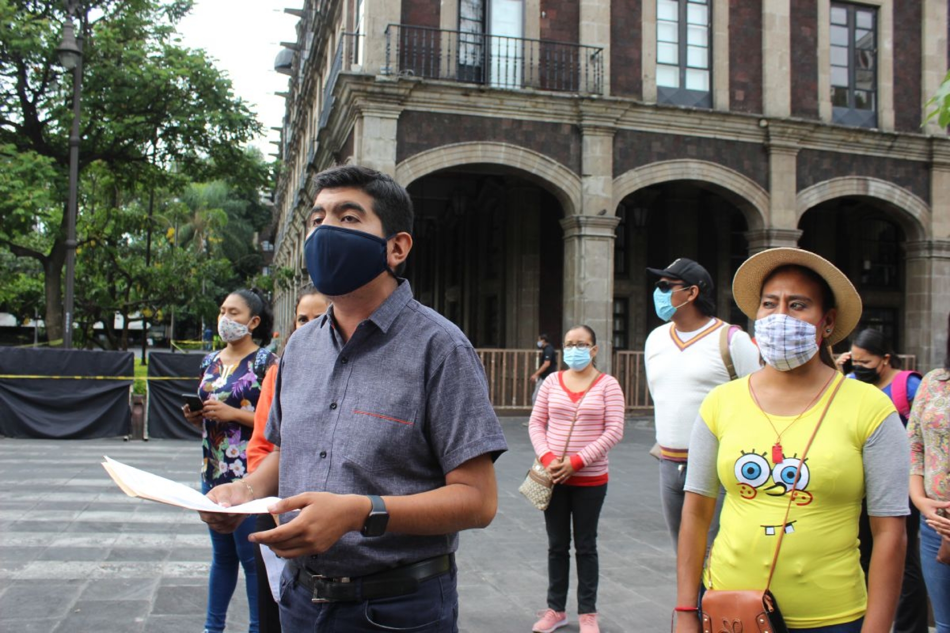 Profesores que piden plazas aseguran que hay malos manejos