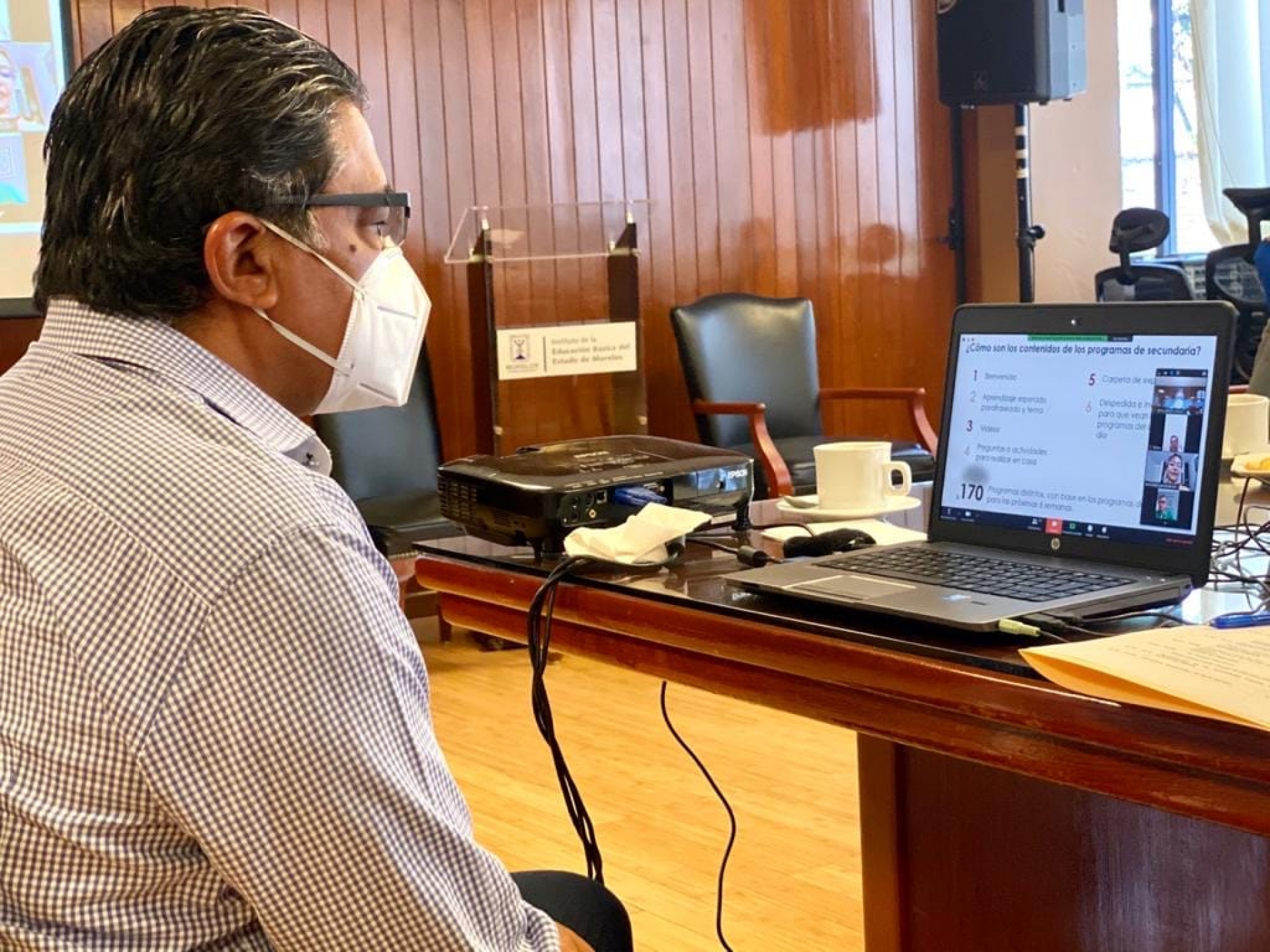 Sin incidentes, regreso virtual a clases: IEBEM
