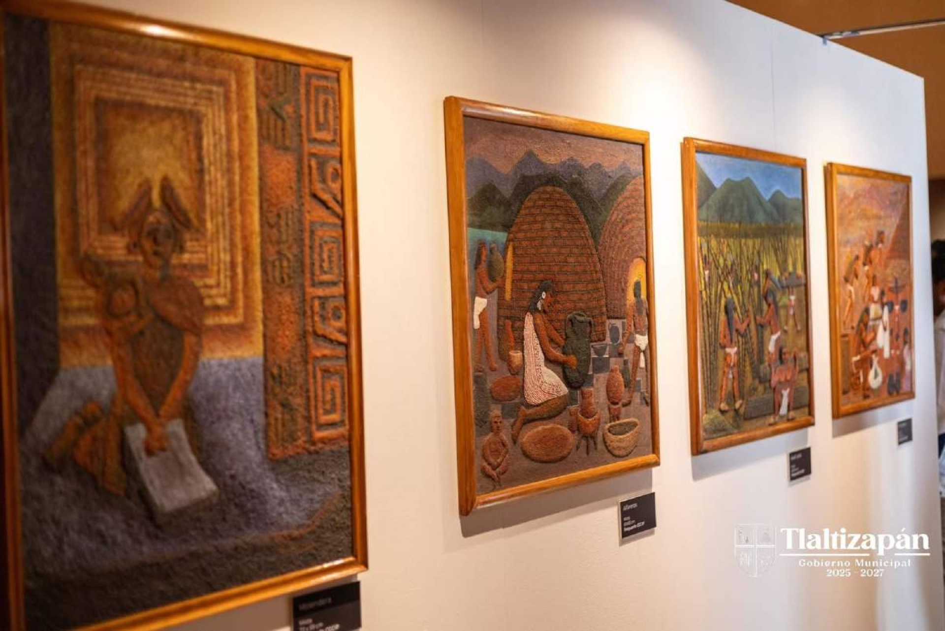 Abren exposición 'Raíces' en Tlaltizapán