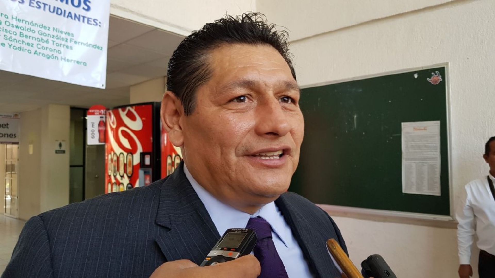 Busca Jesús Corona Damián sostener reunión con Raúl Tadeo
