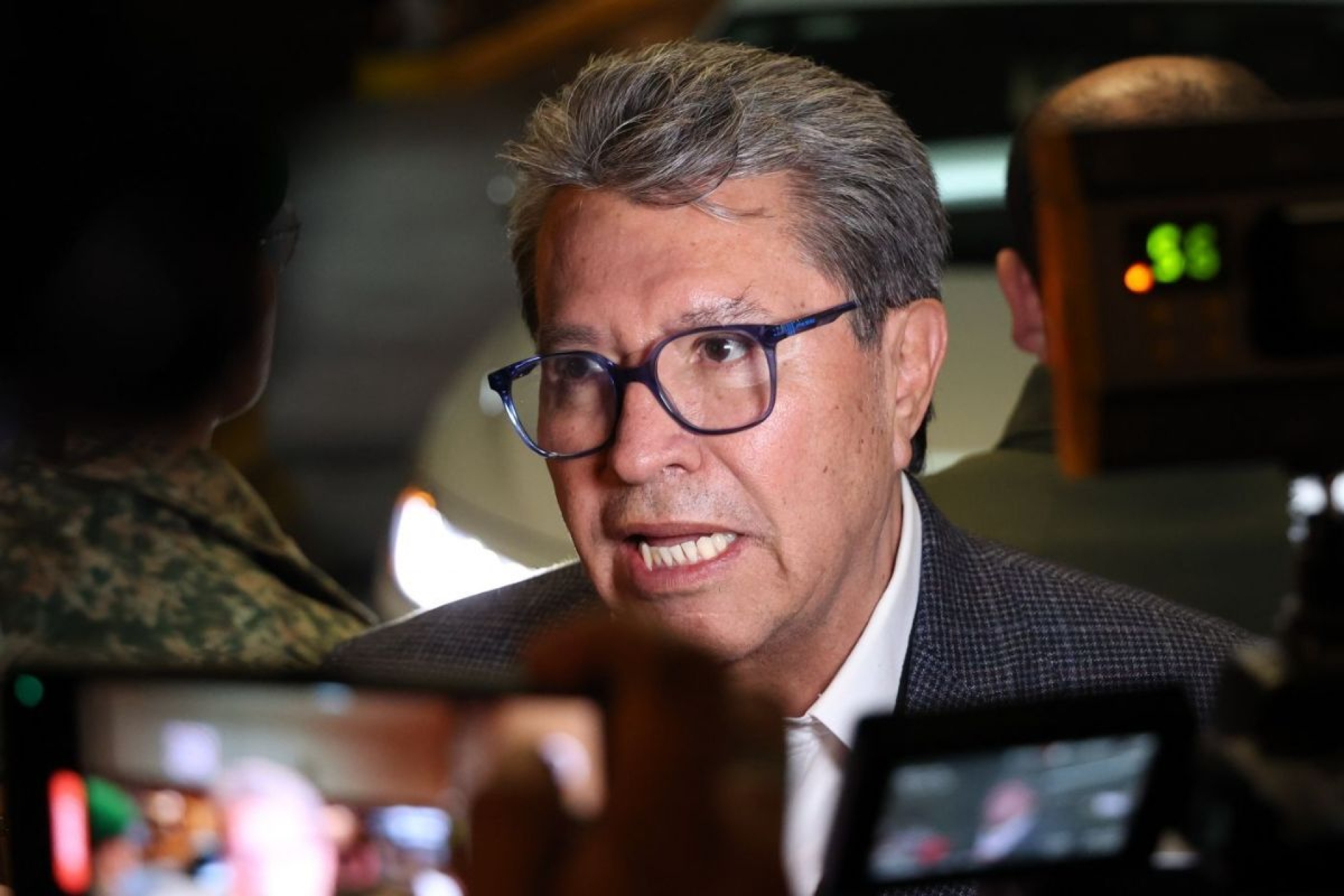 Monreal señala que la reforma electoral se presentaría hasta febrero