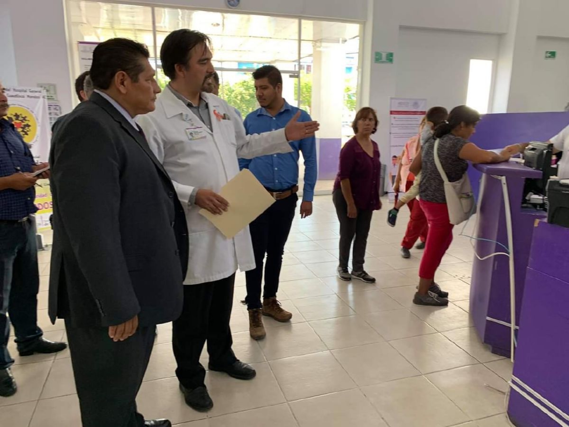 Evalúan Jesús Corona y Greisbel Mendoza condiciones del Hospital General de Cuautla