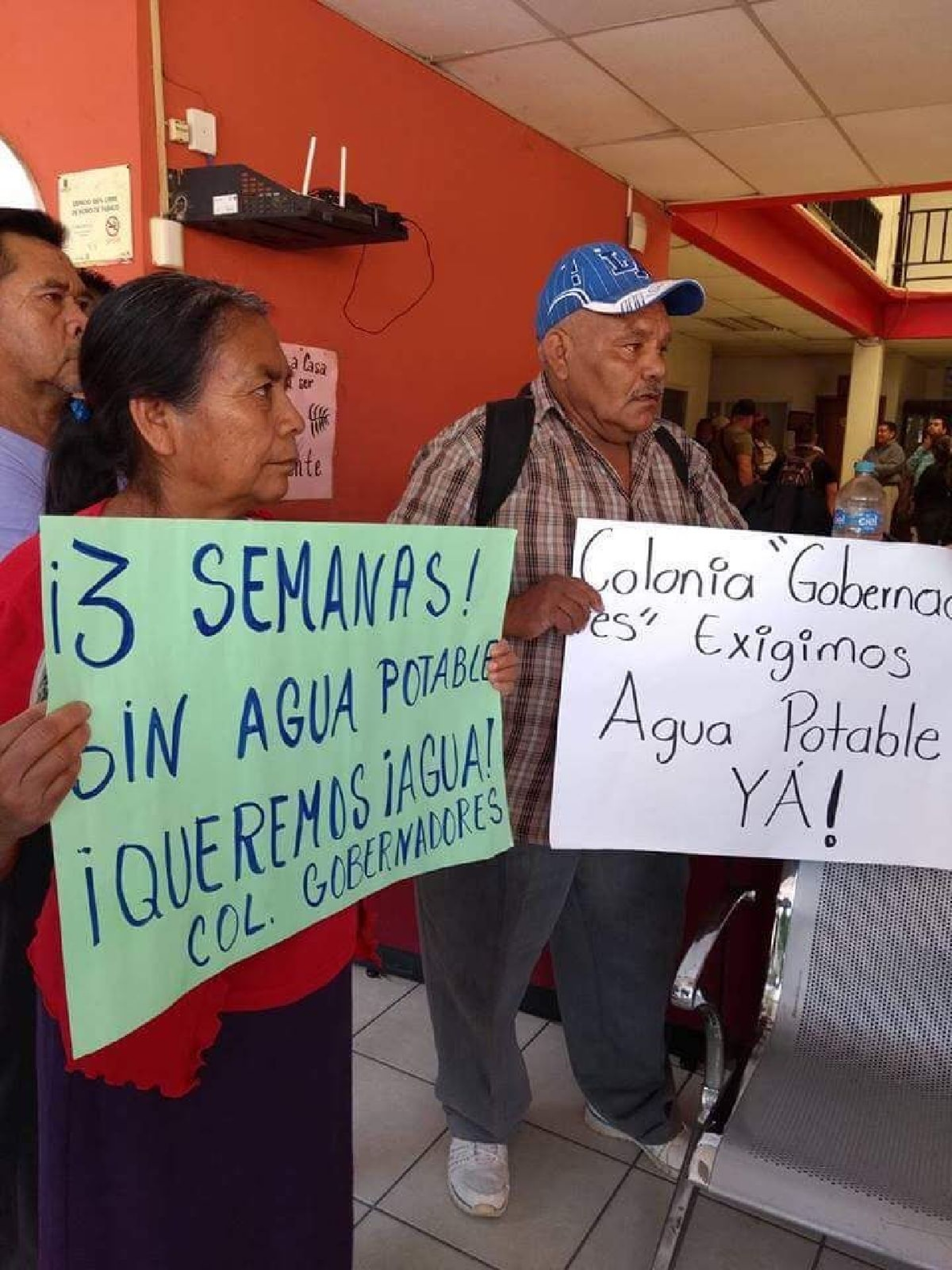 Denuncian colonos de la cabecera de Puente de Ixtla desabasto de agua potable