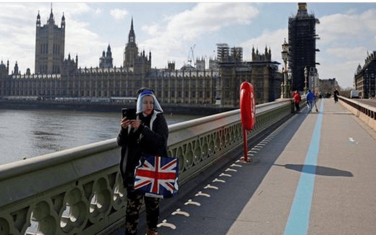 Inglaterra no impondrá nuevas restricciones por variante Ómicron