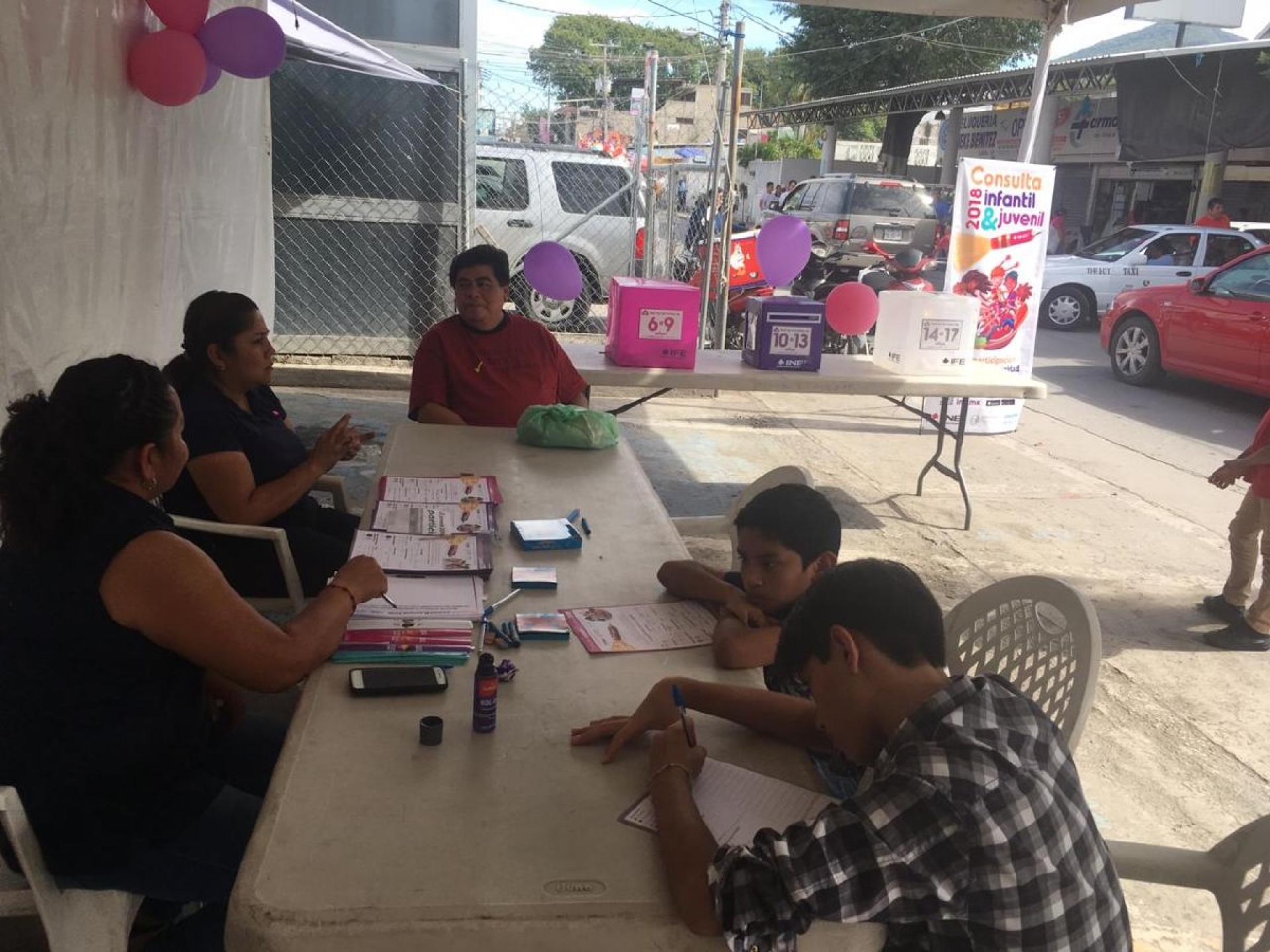 En marcha, Consulta Infantil y Juvenil del INE
