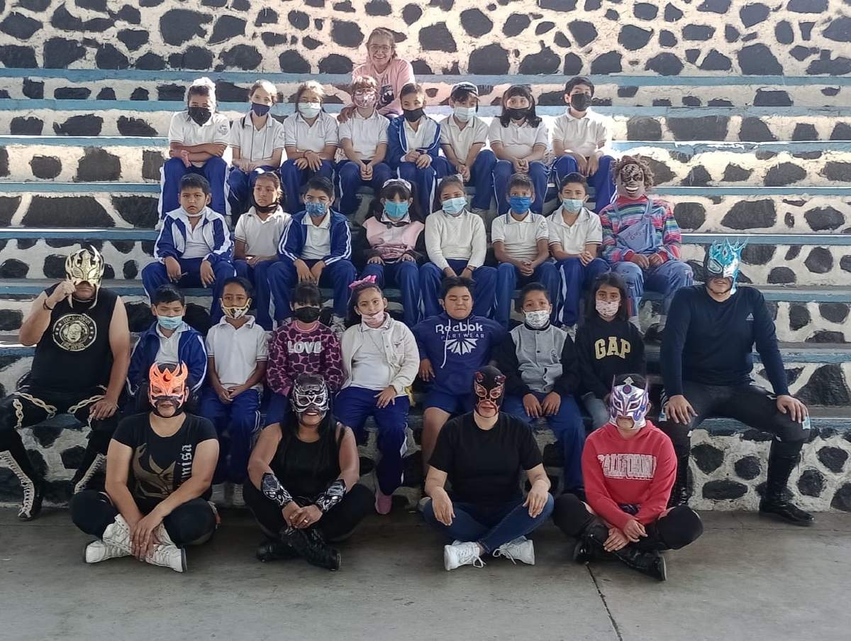 Comparten la magia de la lucha libre