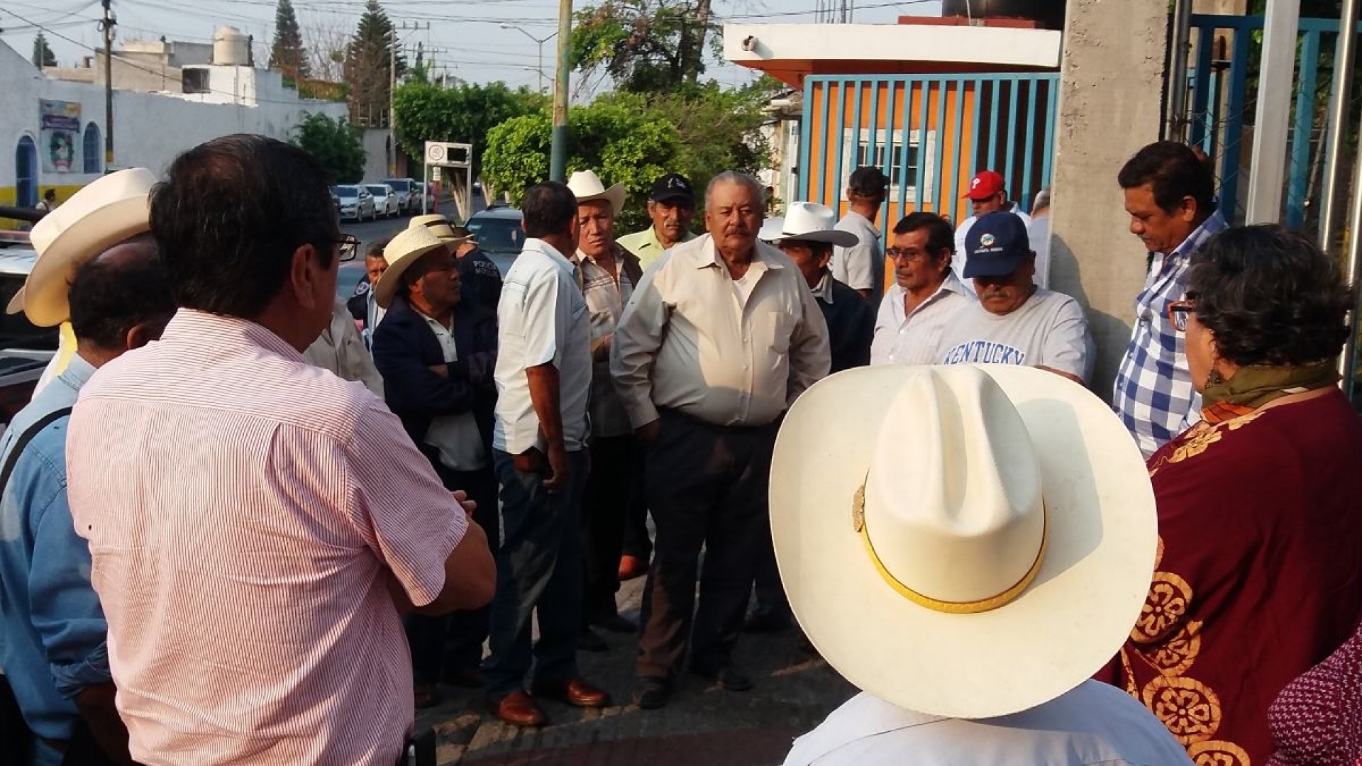 Reclaman campesinos de Cuautla entrega de recursos atrasados