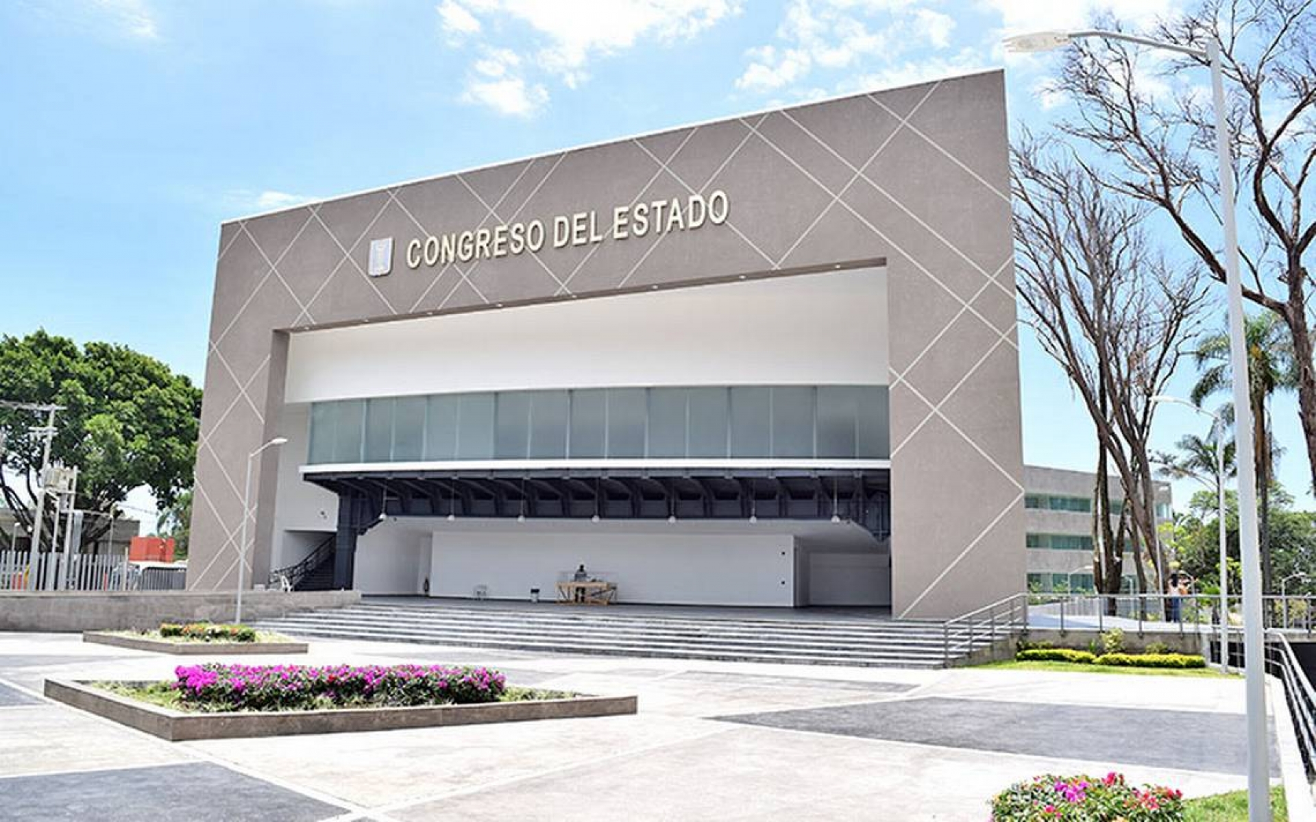 Aprueba Congreso jubilación de exmagistrado