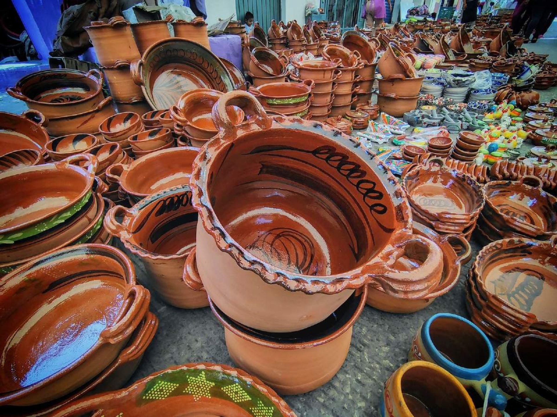 Fortalece Feria del Barro tradiciones en San Pedro Apatlaco