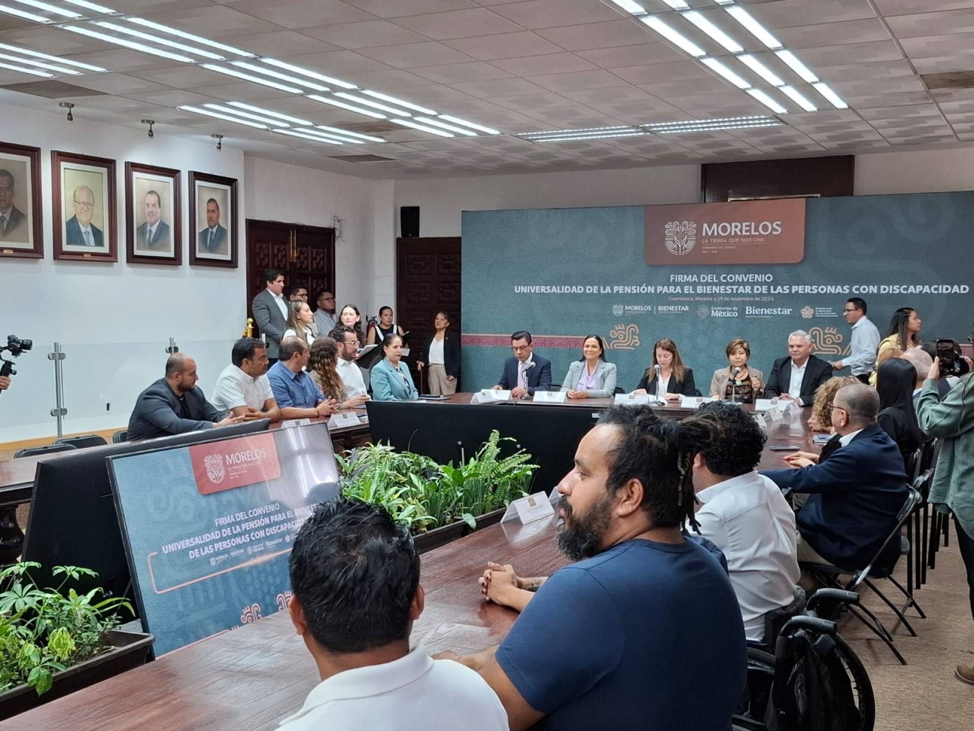Firman convenio 'Universalidad de la pensión para el bienestar de las personas con discapacidad'