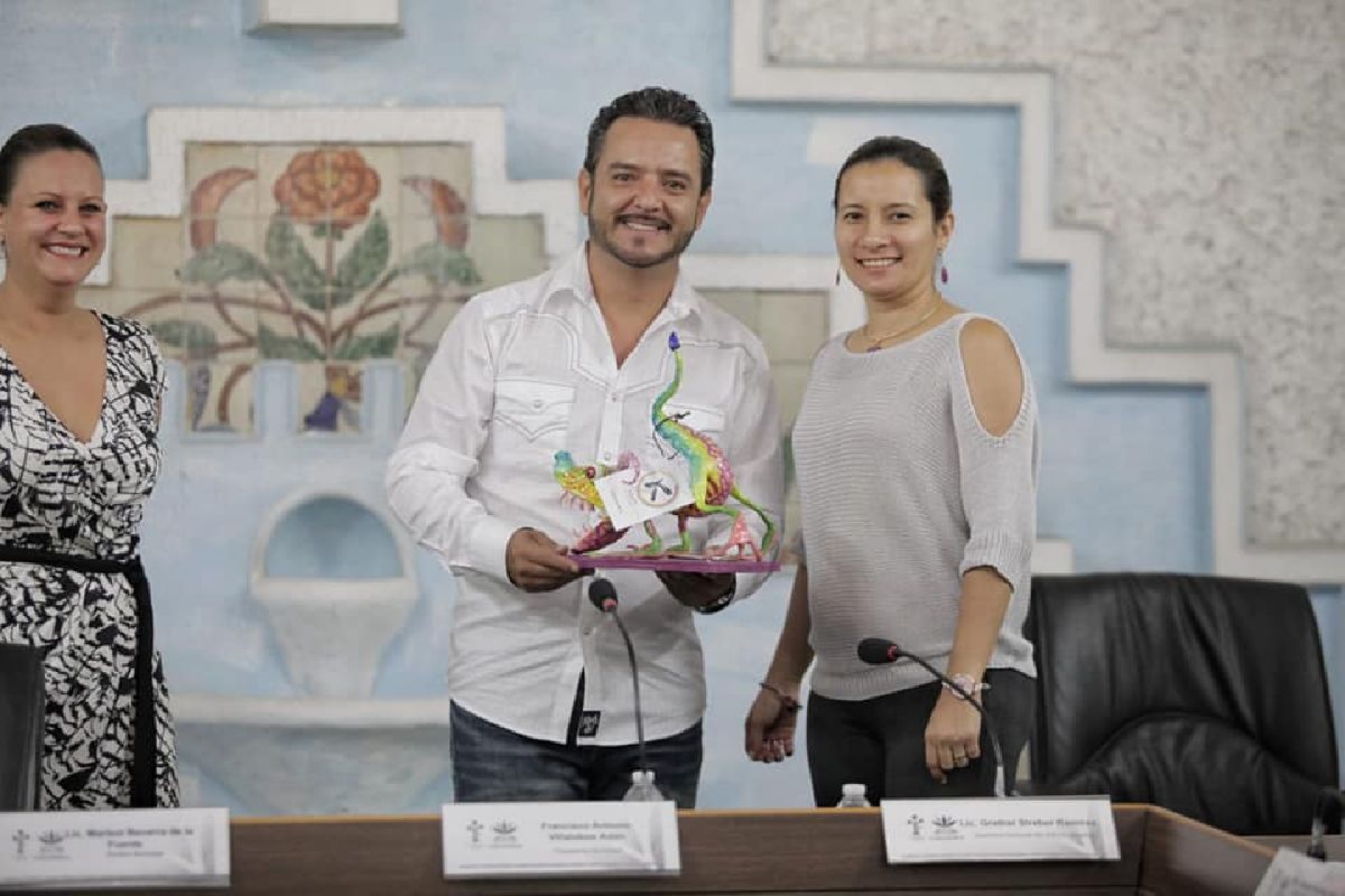 Firman convenio de colaboración Ineea y comuna de Cuernavaca