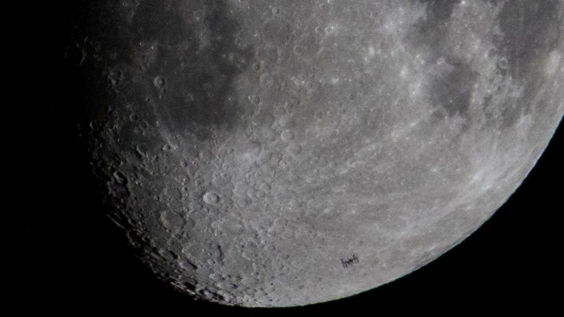 Informa la NASA que llegarán el primer eclipse y la primera Luna llena del 2020
