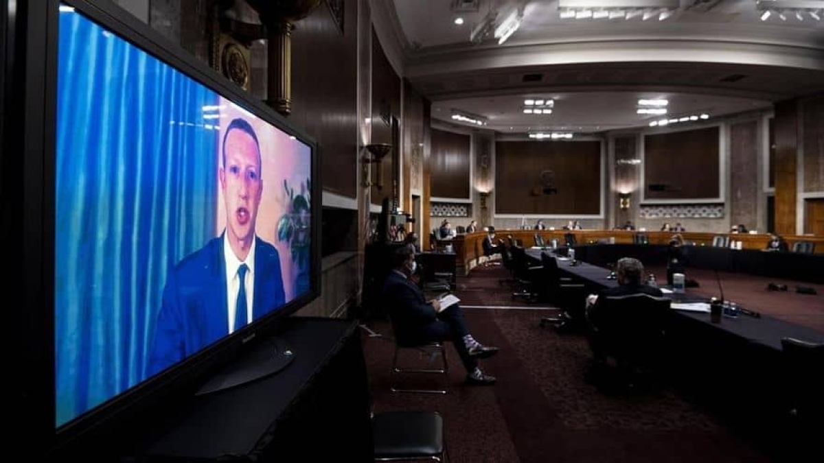 Filtración de documentos y caída de redes ponen a Facebook en la mira del Senado de EEUU
