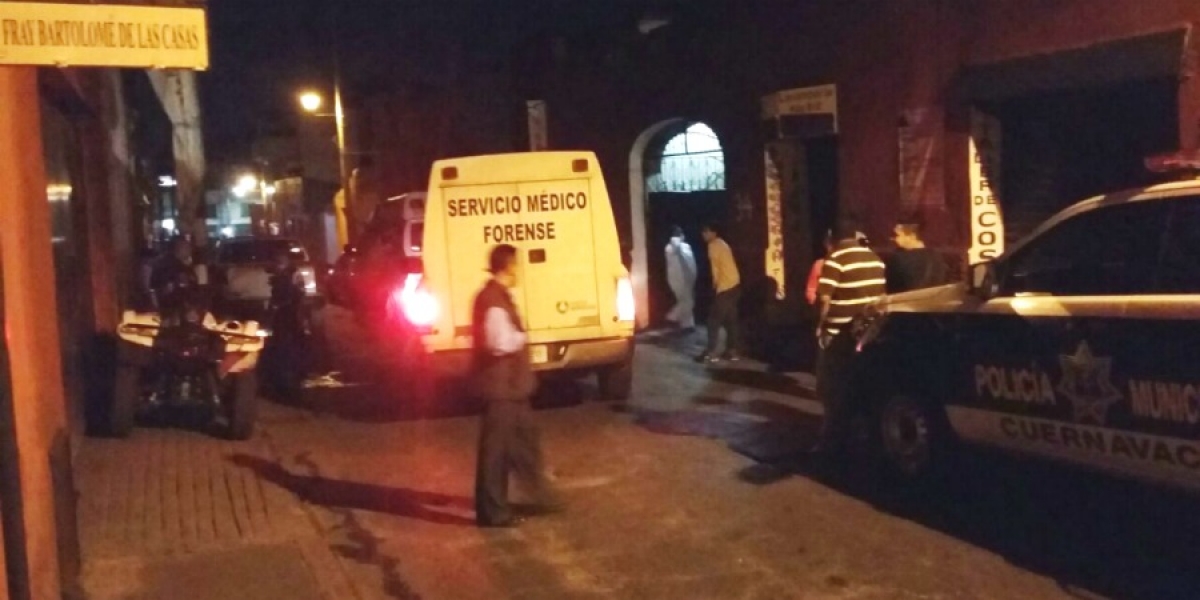 Hallan dos cadáveres en el interior de una vivienda en el centro de Cuernavaca