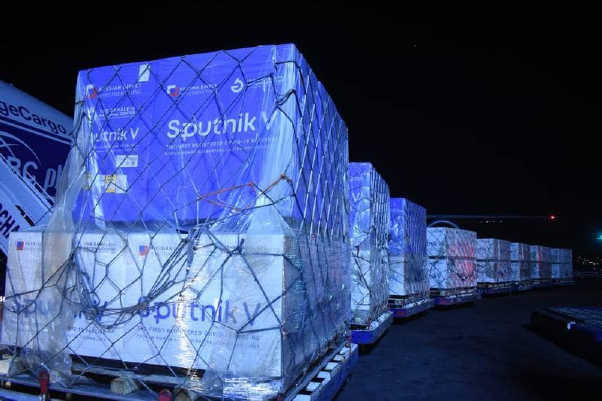 Llegan a México 6.4 millones de vacunas contra el COVID de "Sputnik V"