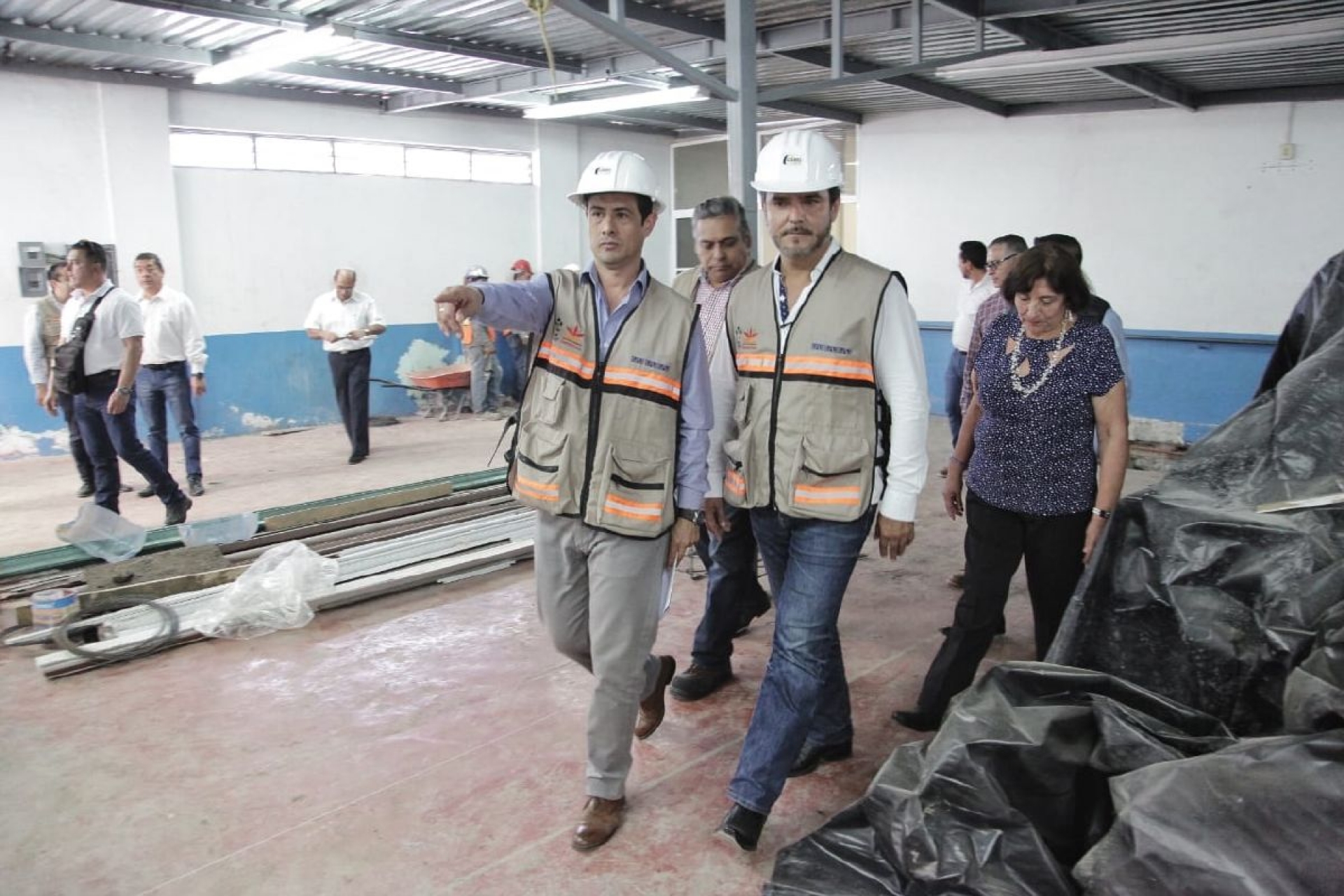 El alcalde de Cuernavaca supervisa obras en colonias