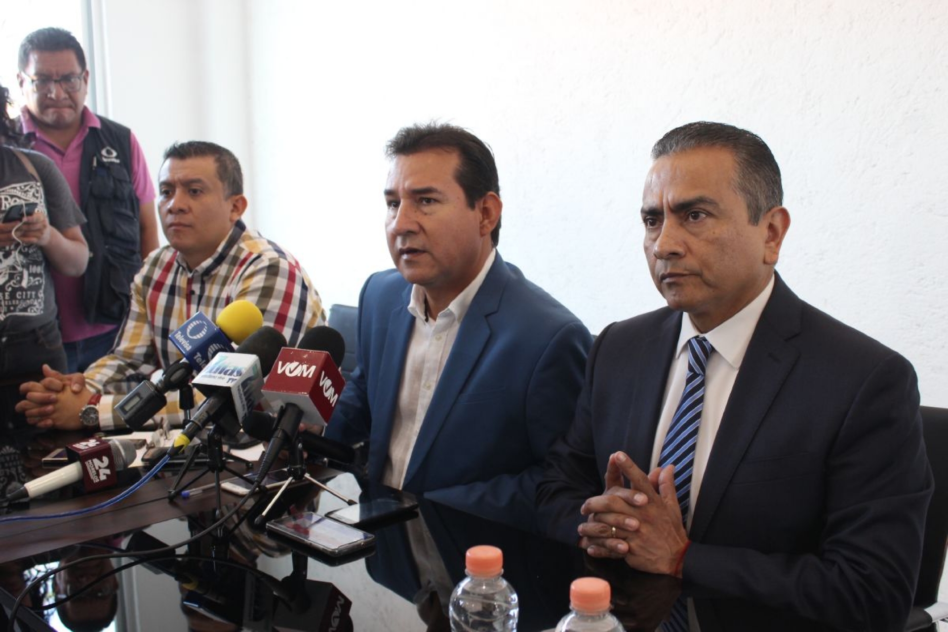 Por actos de corrupción, destituye SAPAC a cinco funcionarios