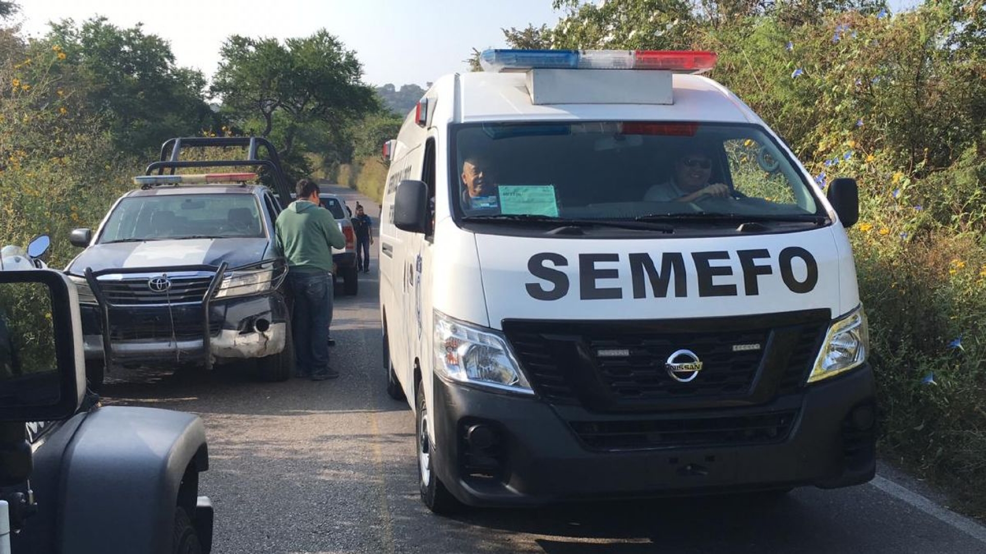 Abandonan un cadáver decapitado en Tetlama