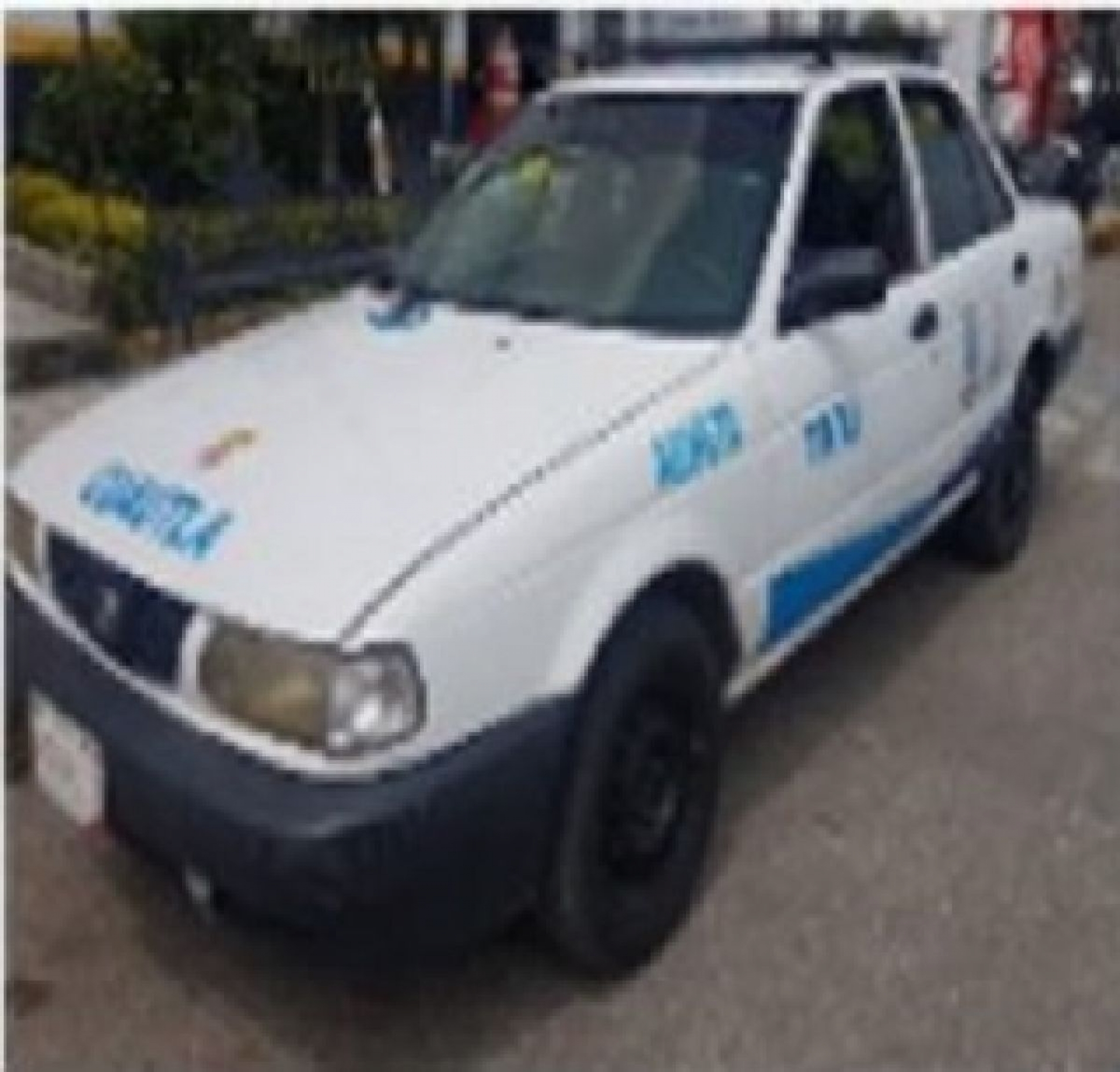 Dos hombres privaron de su libertad a un taxista
