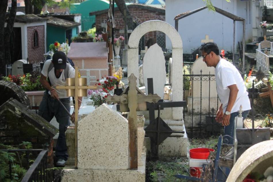 Importante afluencia turística por Día de Muertos en la región oriente