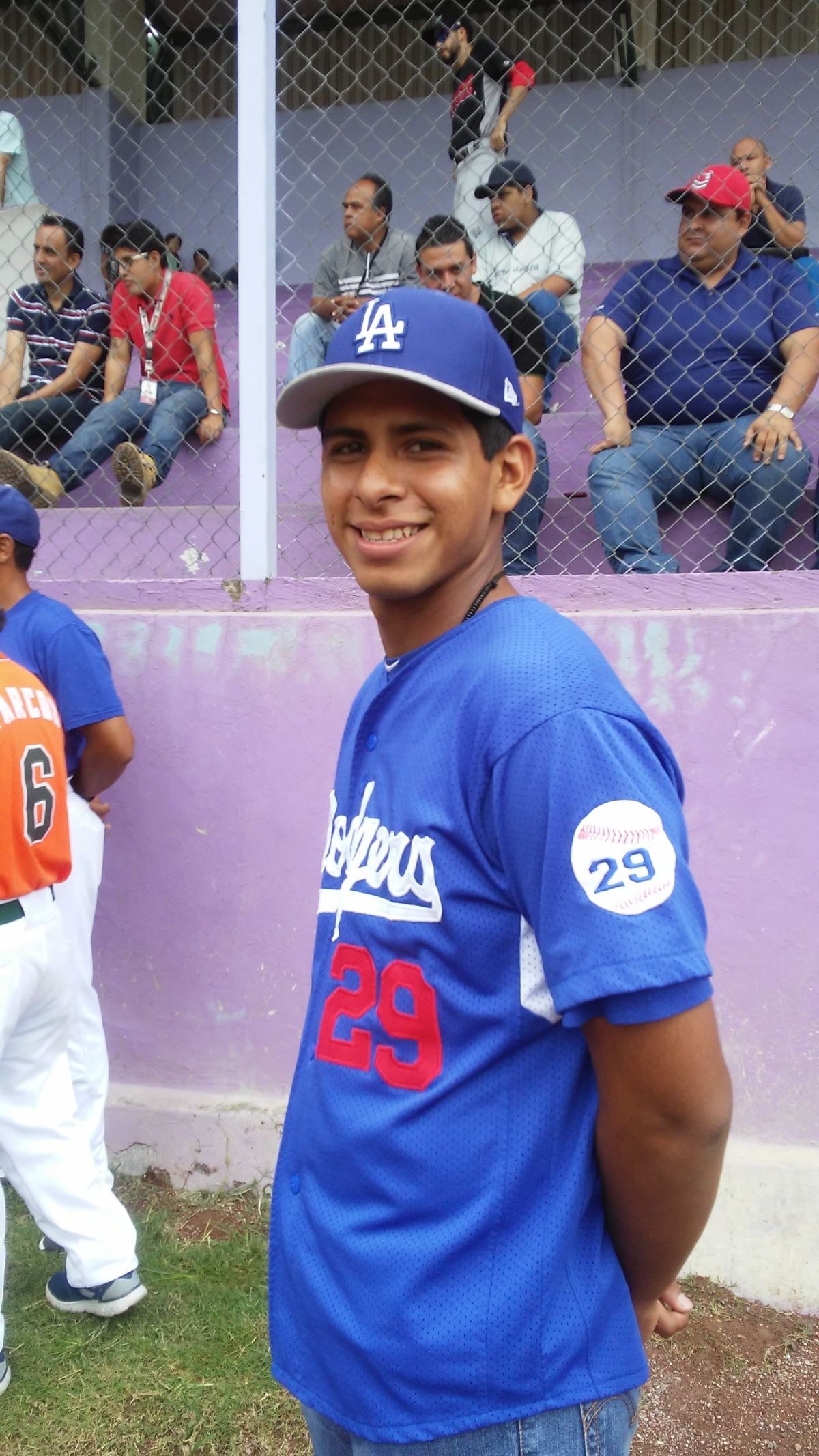 Abel Hernández sueña con debutar en las Grandes Ligas de Beisbol
