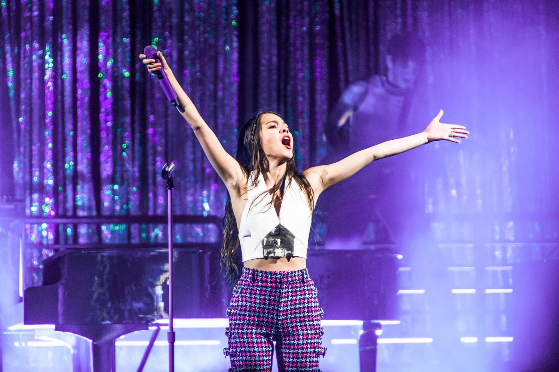 Olivia Rodrigo estrena videoclip de 'Obsessed'