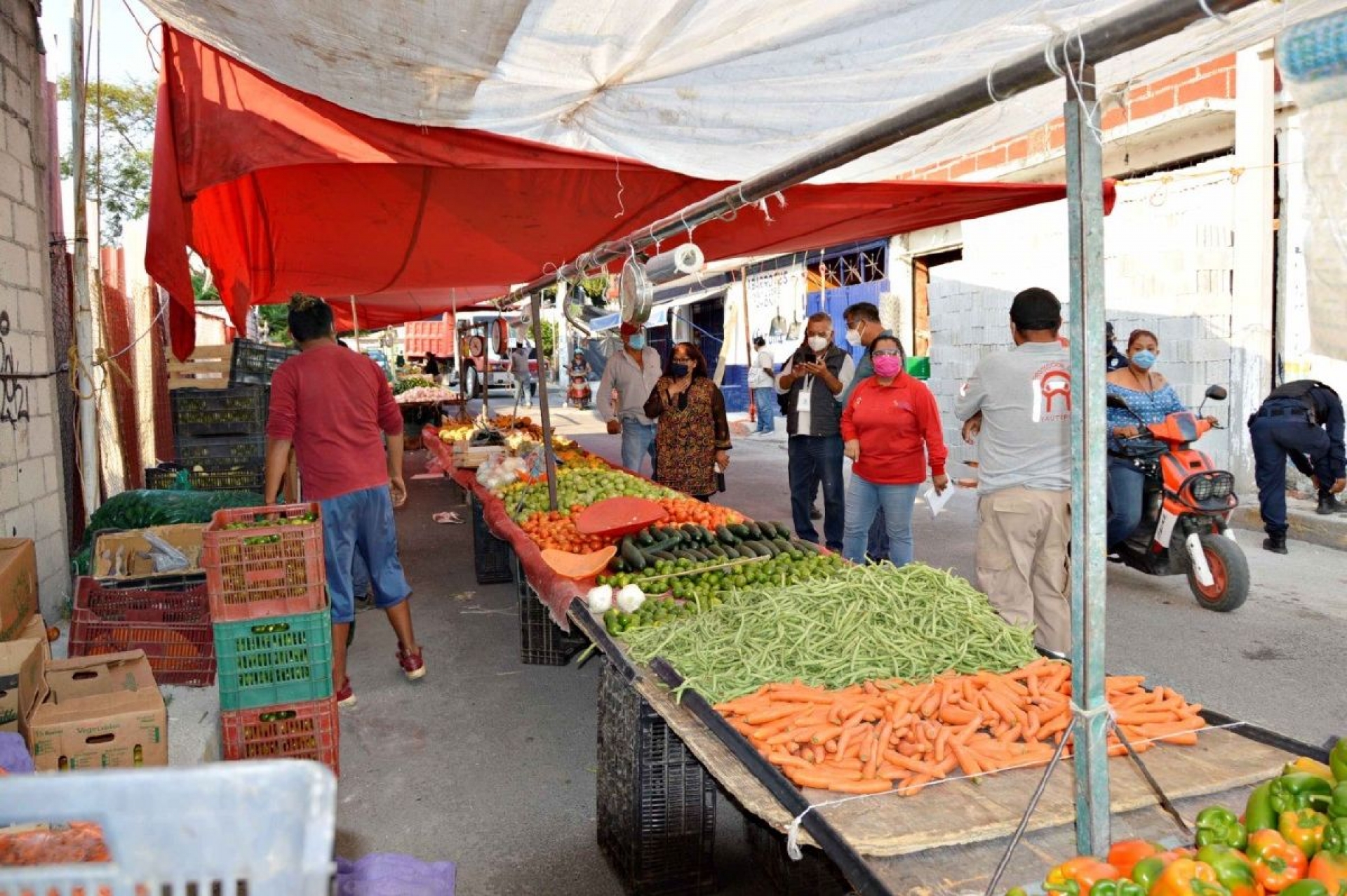 Permiten en Yautepec la reapertura de 16 tianguis