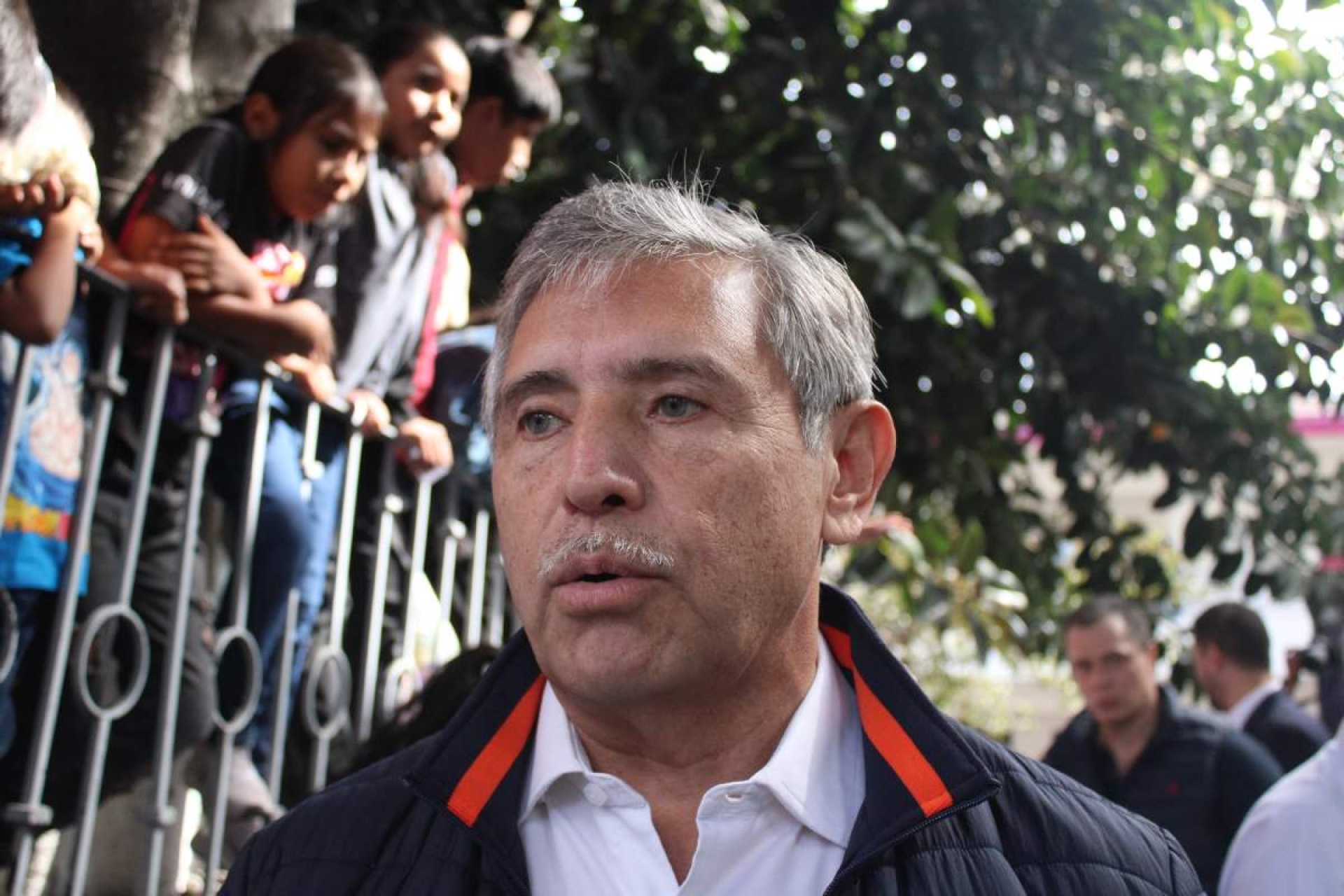Comercio informal será regularizado: Urióstegui