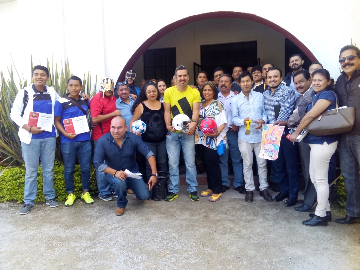 Presentan Torneo de futbol “12 Pueblos”