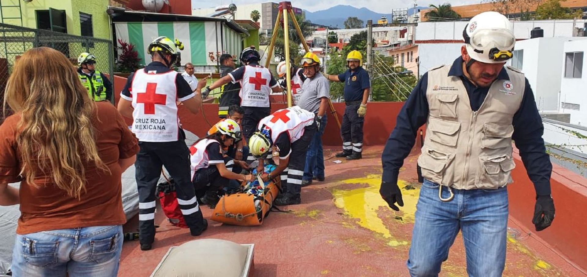 Sufrió quemaduras graves al recibir una descarga eléctrica