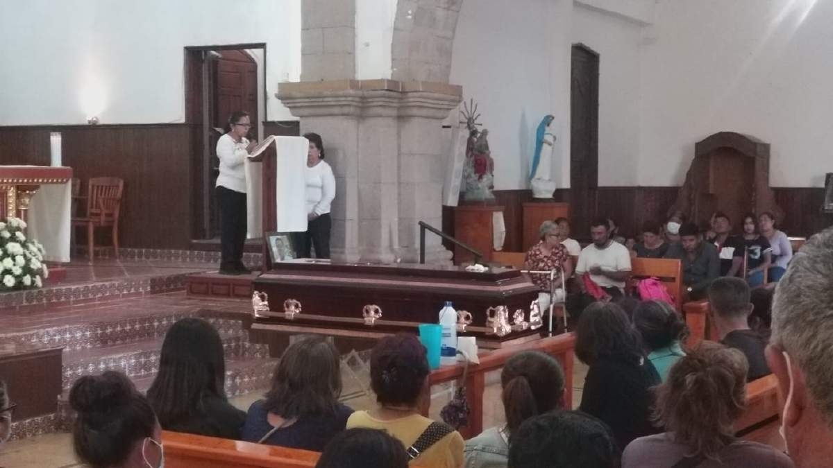 Dan último adiós a Nicéforo Flores y a Uriel Mejía
