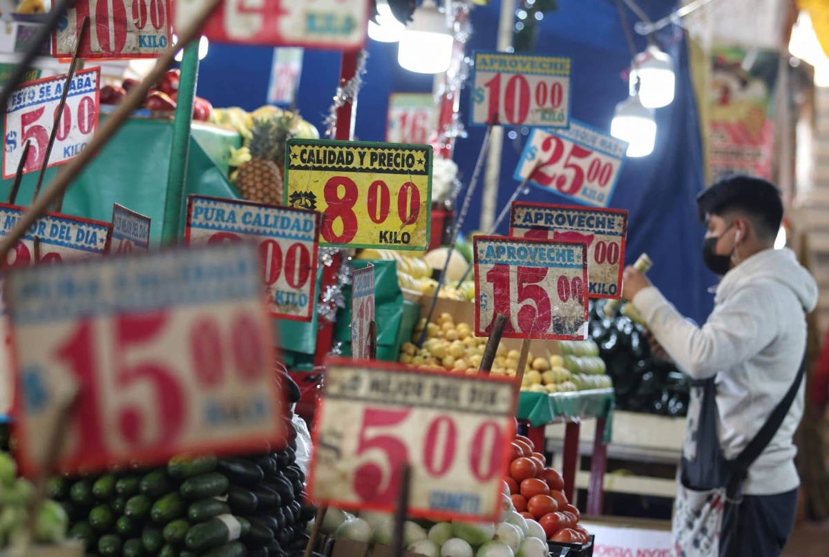 Inflación en México cerró el 2021 en 7.36%, por encima de la meta