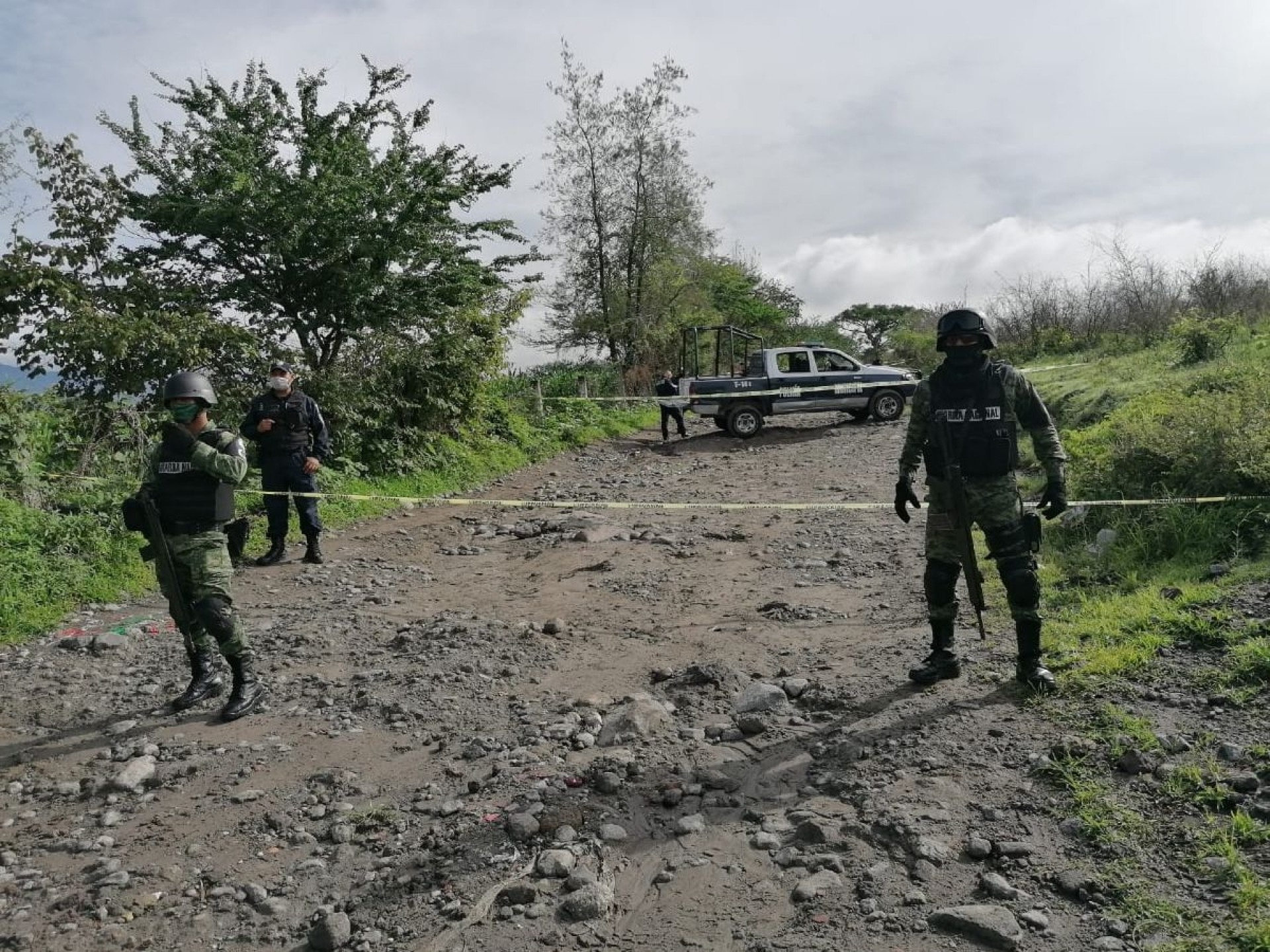 Hallan un cadáver con disparos en la cabeza