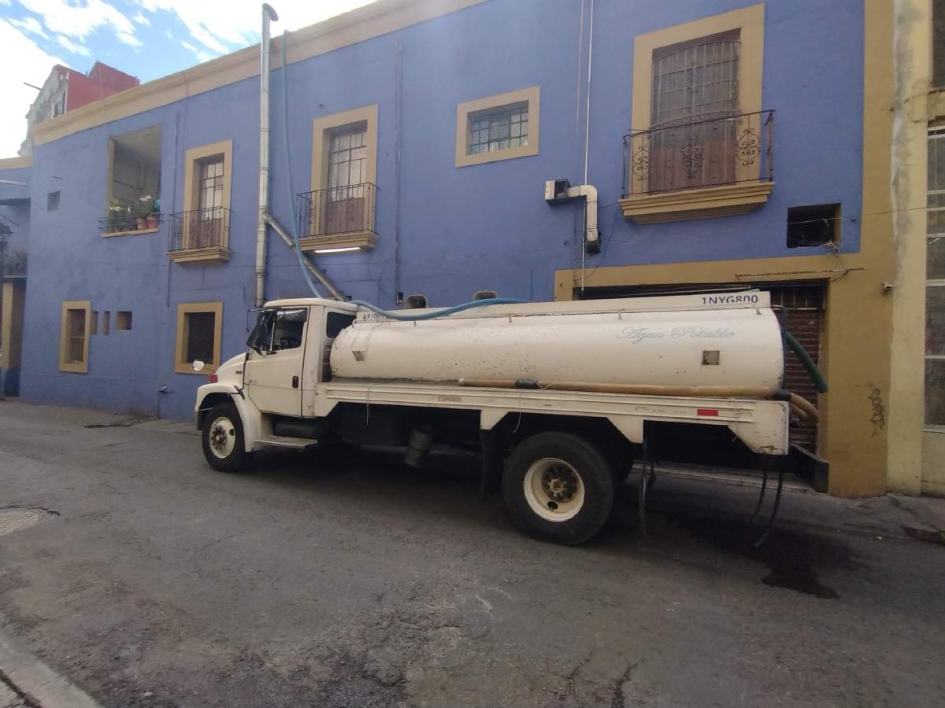 Un 30% de negocios padece desabasto de agua: Canaco