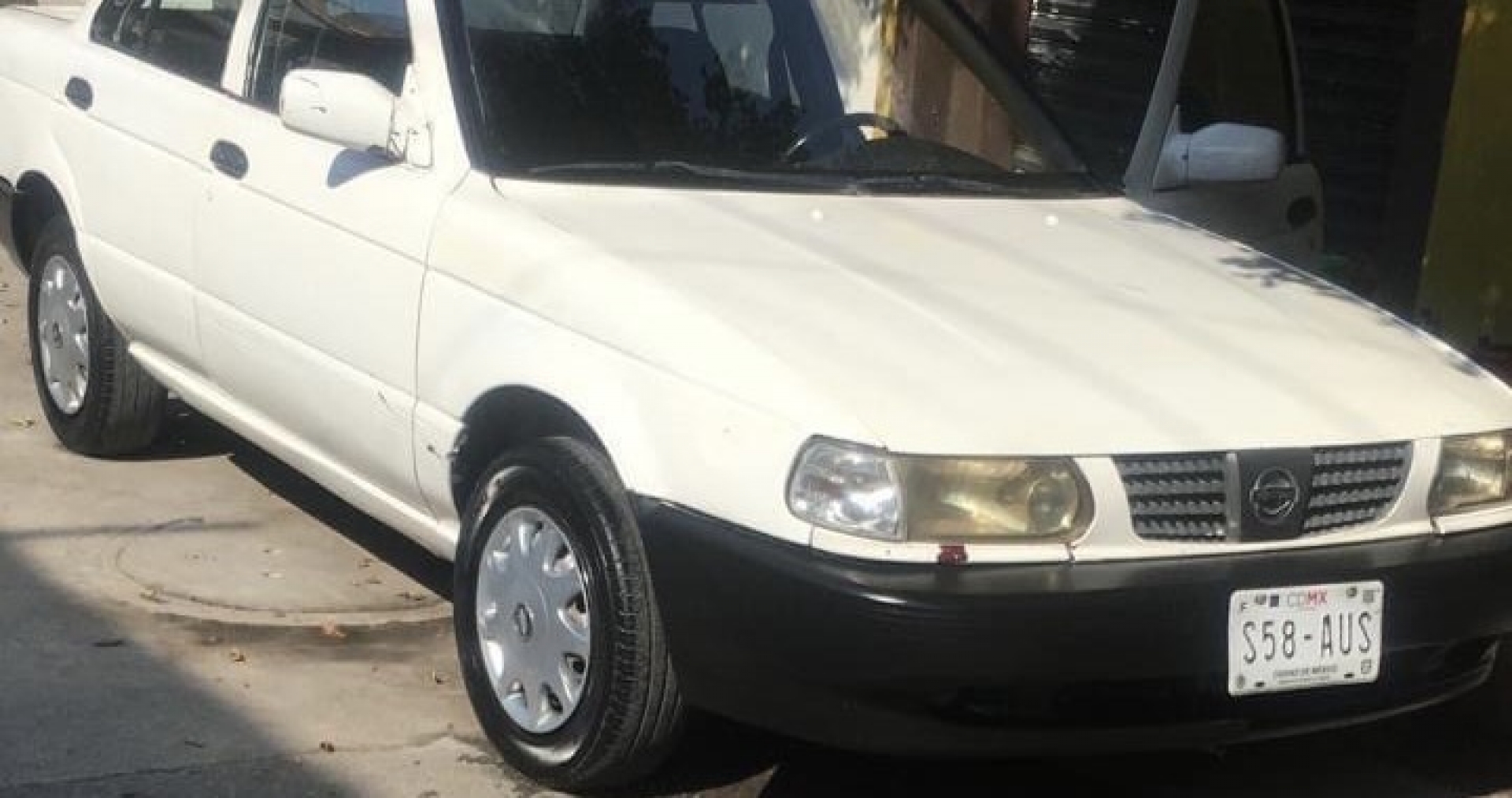Roban un automóvil en Zacatepec