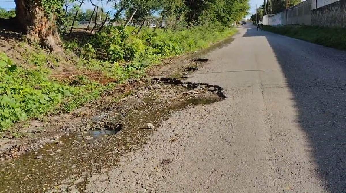 Denuncian daños en carretera que comunica al poblado de Chisco