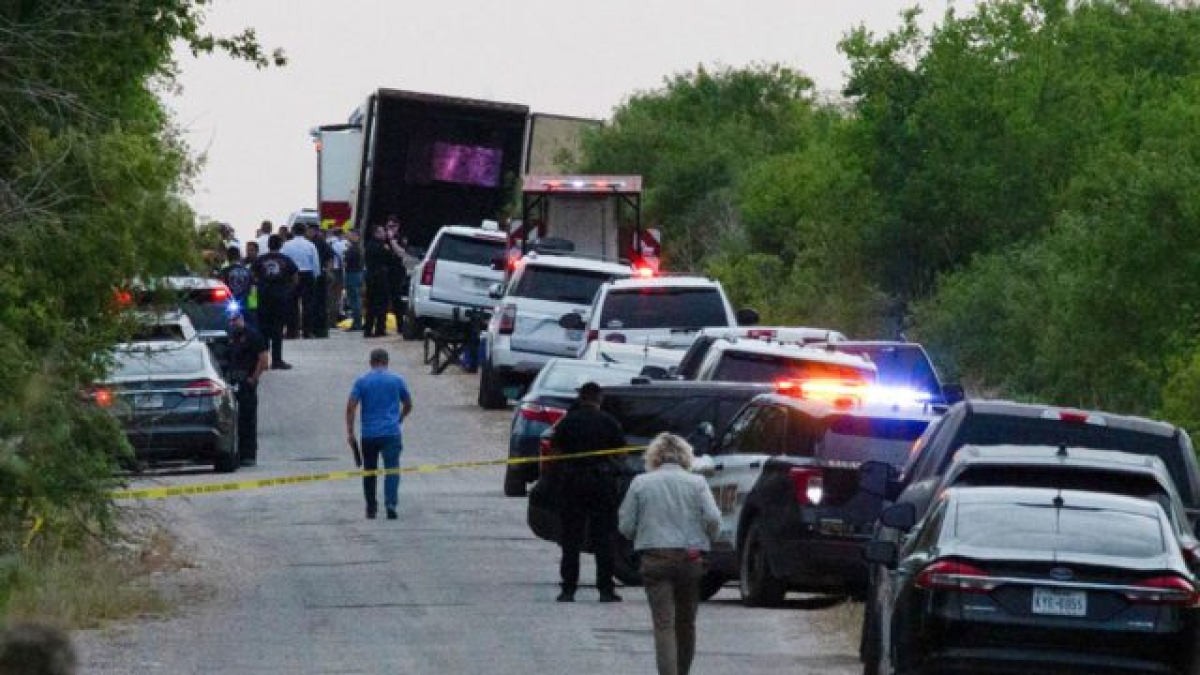 EU promete luchar contra tráfico humano tras la muerte de 50 inmigrantes