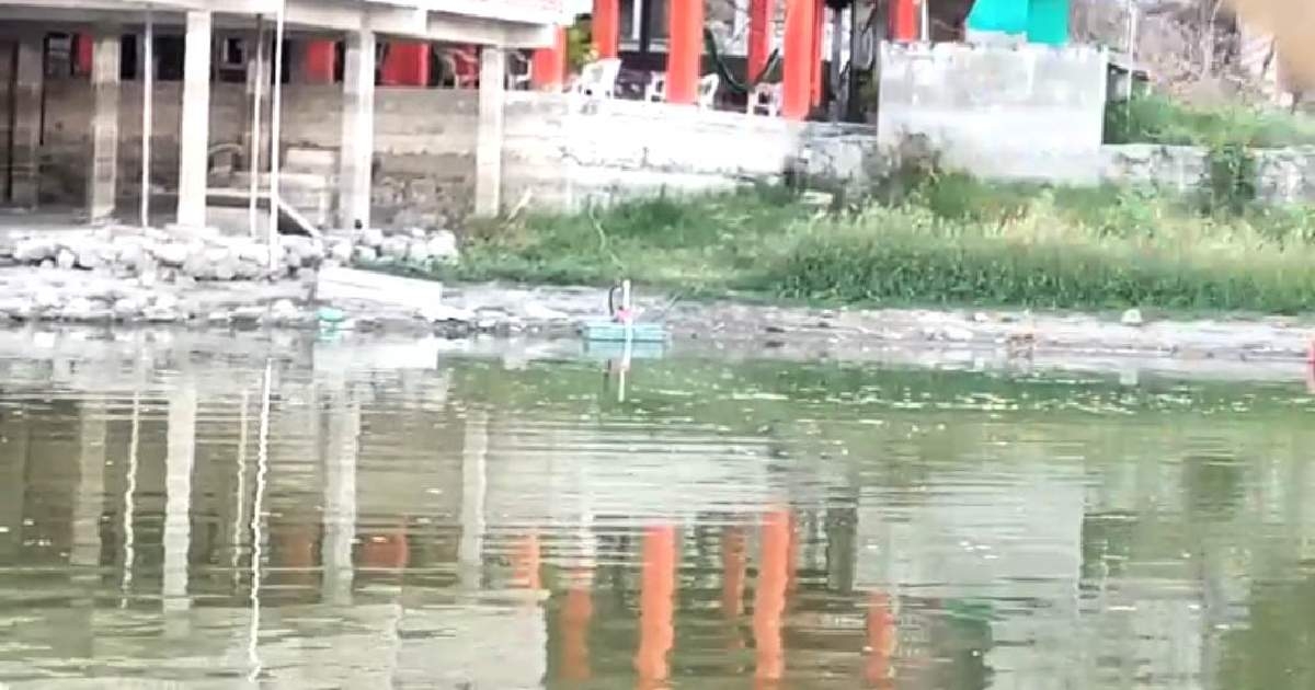 Identifican puntos de descargas de aguas negras en la laguna de Coatetelco