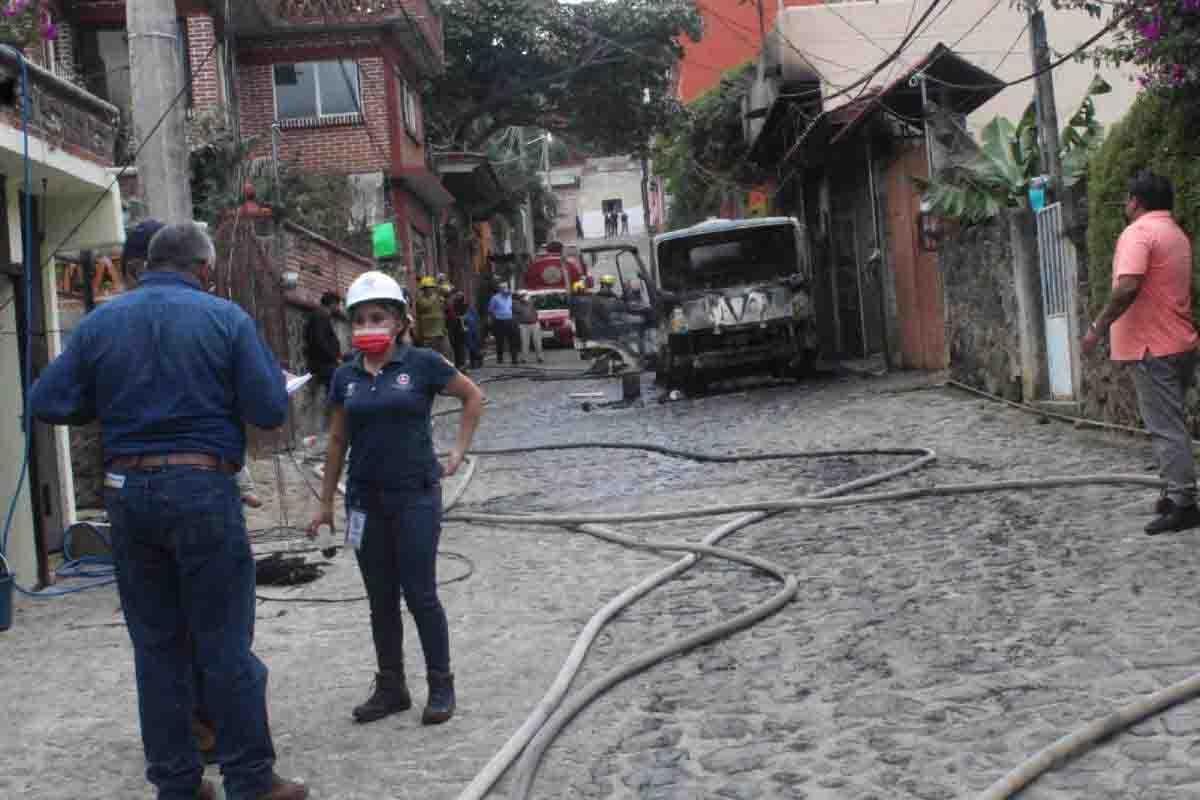 Arde pipa de gas; hay un herido y daños materiales