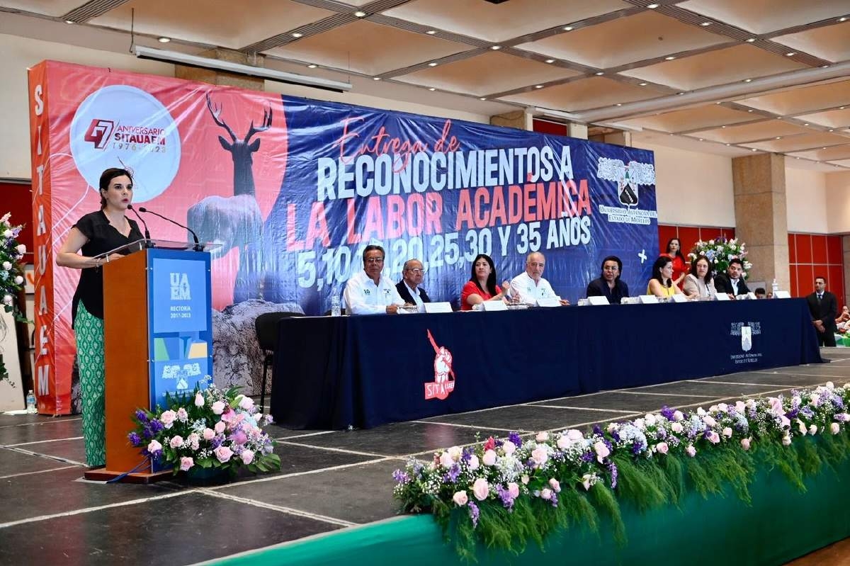 Reconoce gobierno de Cuauhtémoc Blanco labor por años de servicio a académicos jubilados y activos del SITAUAEM