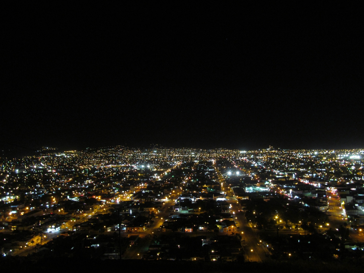 Iluminación inteligente disminuiría 60% consumo de energía eléctrica: académico de la UNAM
