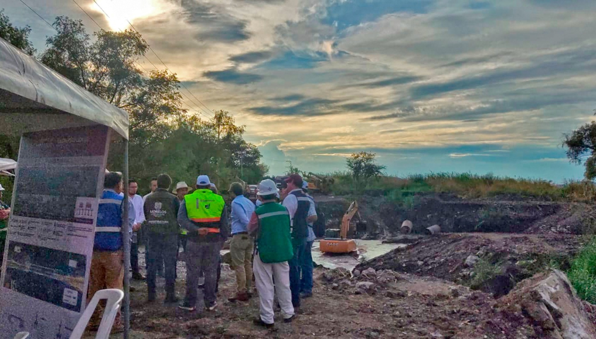 Supervisan gobiernos de Morelos y de México avance en reconstrucción del puente Jojutla