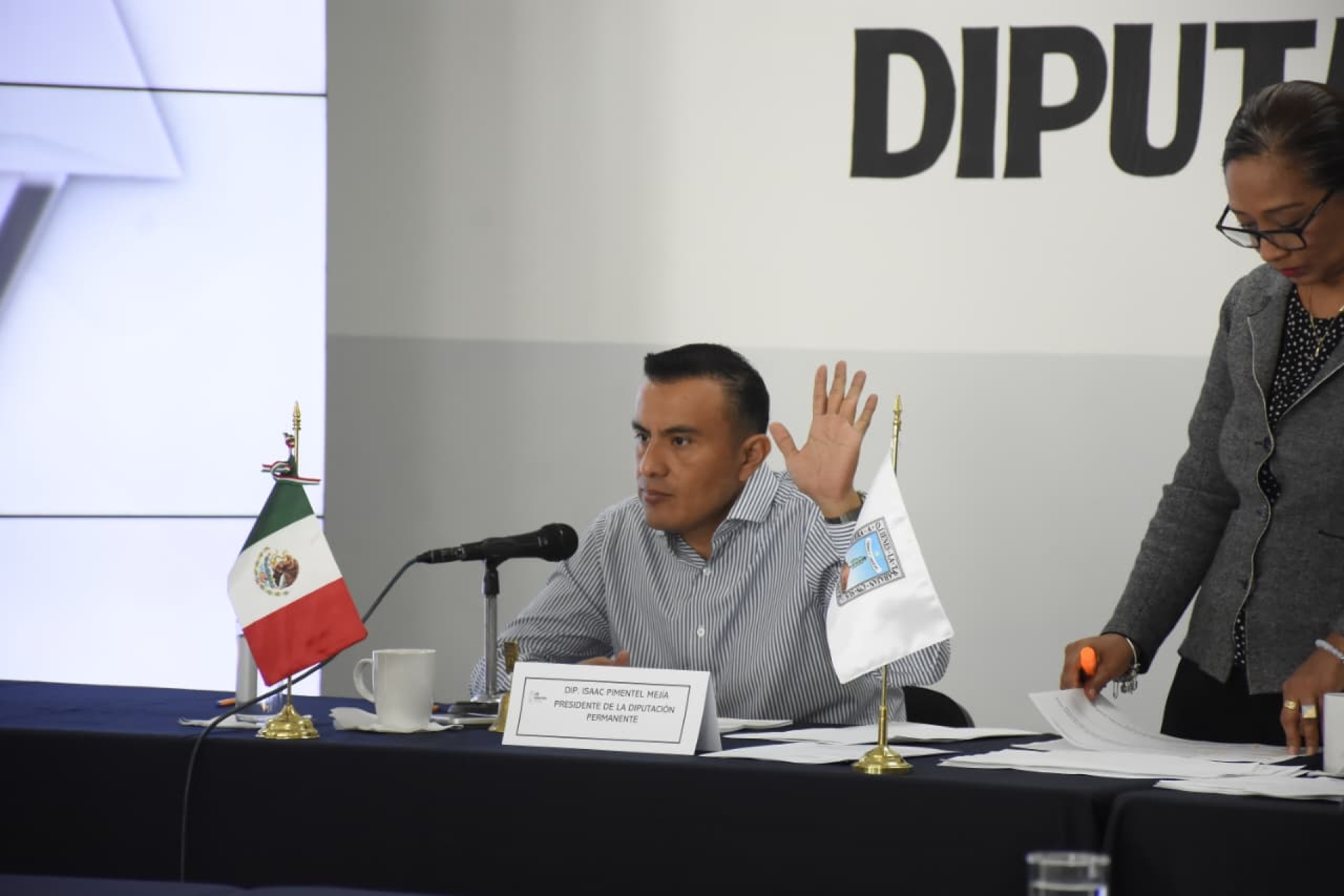 Clausura diputado Isaac Pimentel trabajos de la Diputación Permanente en Congreso local