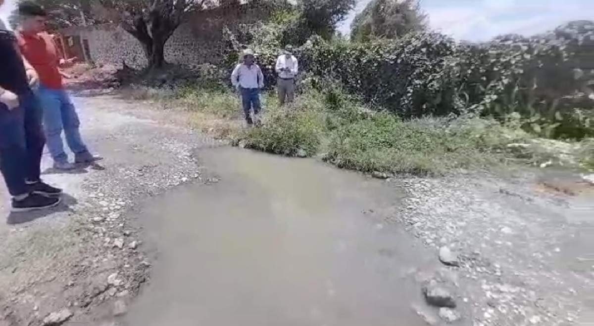 Siguen descargas de aguas negras de Miacatlán en la laguna de Coatetelco