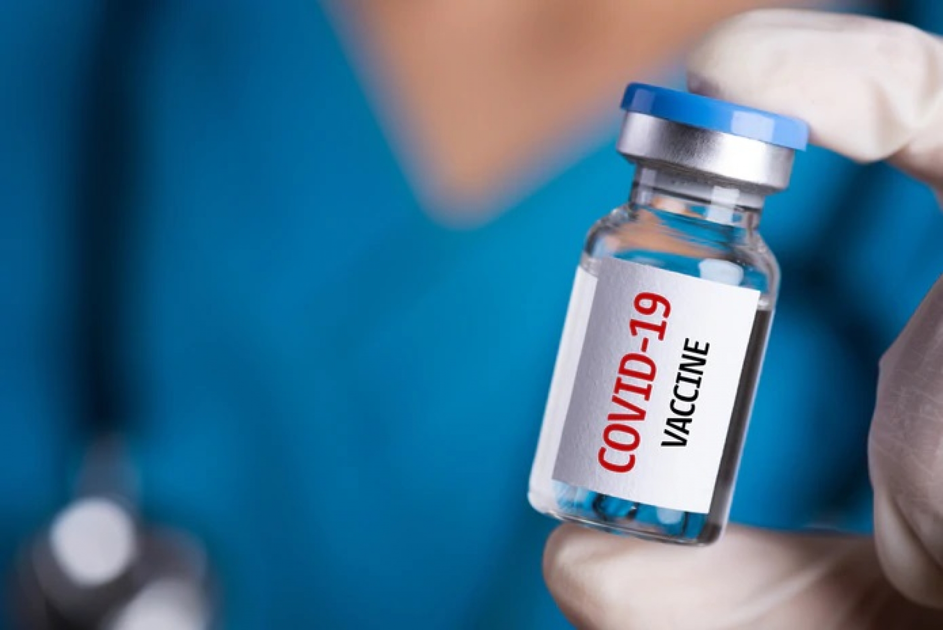 Vacuna contra COVID-19 es posible este año pese a interrupción de ensayos, afirma AstraZeneca