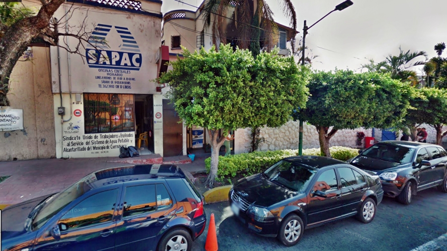 ¡A punta de pistola! Asalta oficinas del SAPAC
