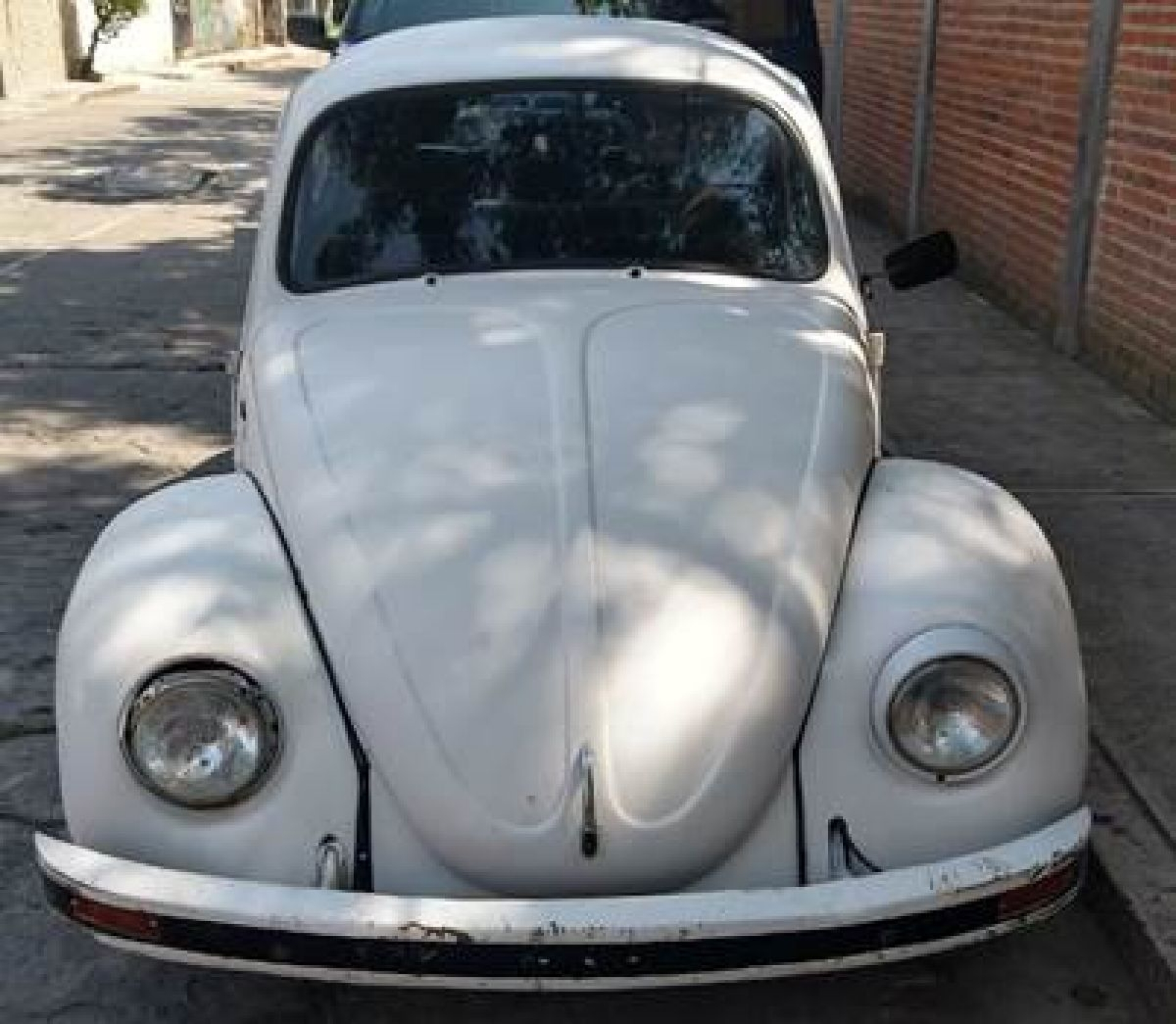 Capturan a cuatro individuos con vehículos robados